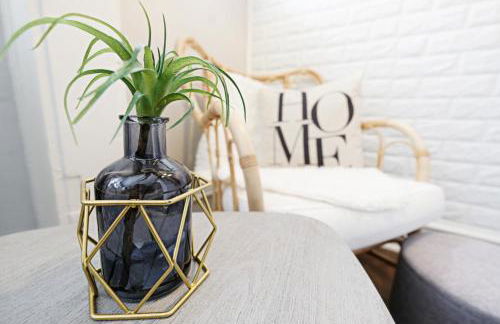 Global Cup Local Hotspot SHELTER IN PLACE HERE! - Photo 2