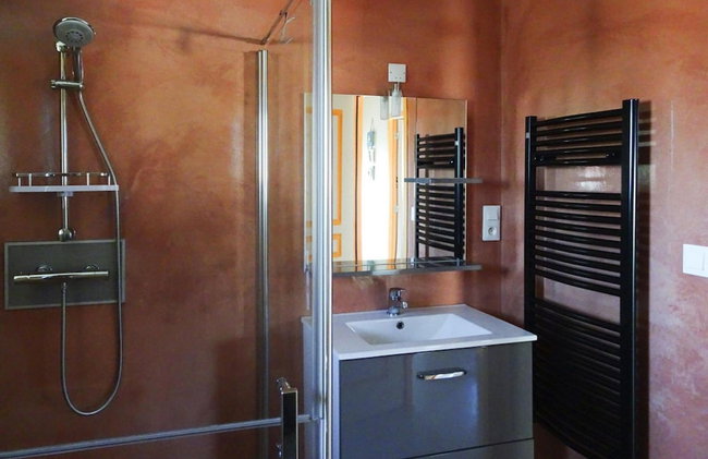 Holiday Home in Guerlesquin Near Lake - Foto 7