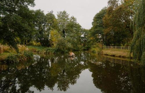 The Carriage House by Birch Stays - Photo 68