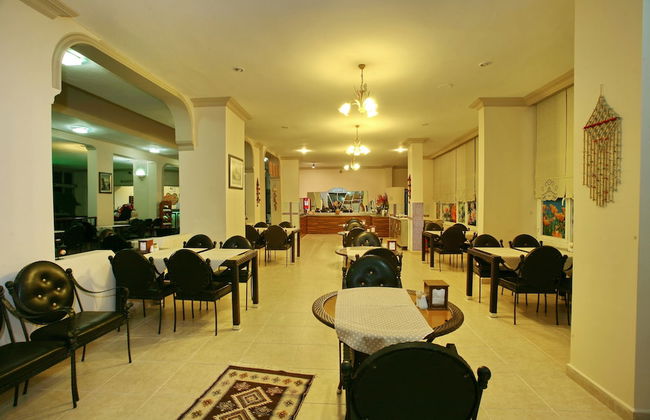 Hotel Bella Bravo - Photo 28