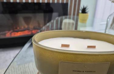 Stylish 1 BR Apartment Near Heathrow - Photo 11