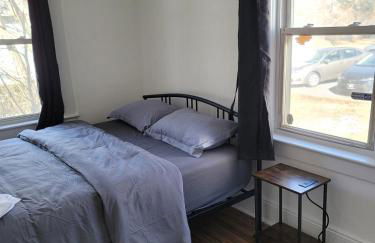 Two-Bedroom Home 25 min to NYC Free parking-UNIT-1 - Foto 24