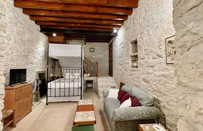 Juliet Suite Studio in Dhoros - Photo 15