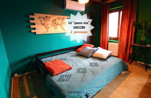 MAISON "Jungle House" 90 m2 BILLARD, RÉTROPROJECTEUR, BAR À JEUX , VINYLE, WIFI FIBRE, idéal PRO & FAMILLE à Montbrison - Foto 28