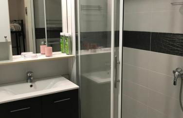 studio idéal couple 2 enfants, bien situé, calme - Foto 15