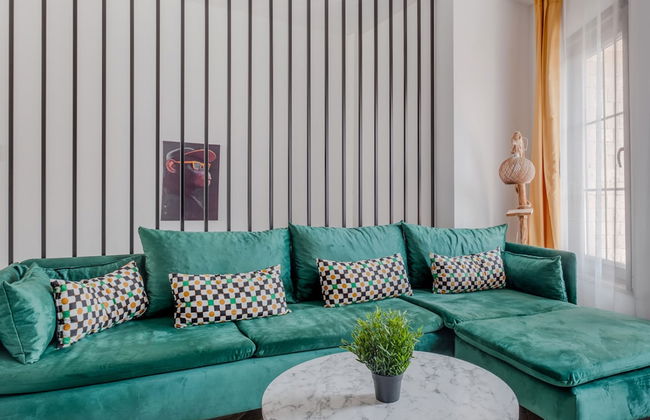 Spacious Modern Flat With Balcony 5 min to Taksim - Foto 1