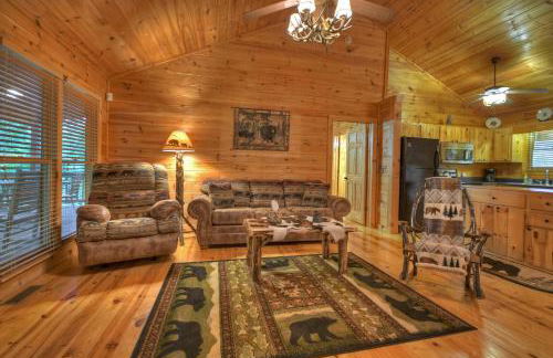 Ole Bear Paw Cabin - Cherry Log GA - Cozy Retreat, Stunning Views, Hot Tub, Outdoor Fire Pit, Porch Swing - Foto 9