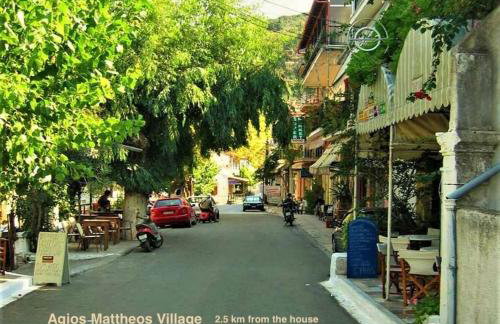 Black Olive Cottage Paramonas - Foto 40