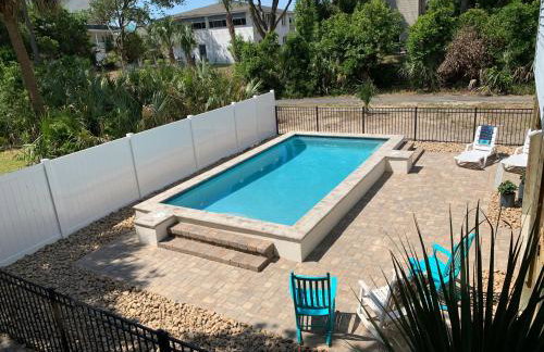 Beach Bum Paradise Edisto Beach with Pool - Photo 1