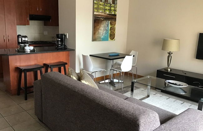 2BR Relocation Housing Fully Furnished Secured in Pentagon Park - Foto 1