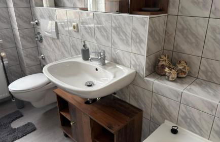 Gemütliche Wohnung direkt am Bahnhof perfekte Lage - Foto 25