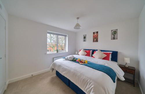 Modern 3-Bed Brand New House Aldershot Town - Foto 1