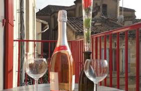 Bel appartement au coeur de la cité médiévale - Foto 12