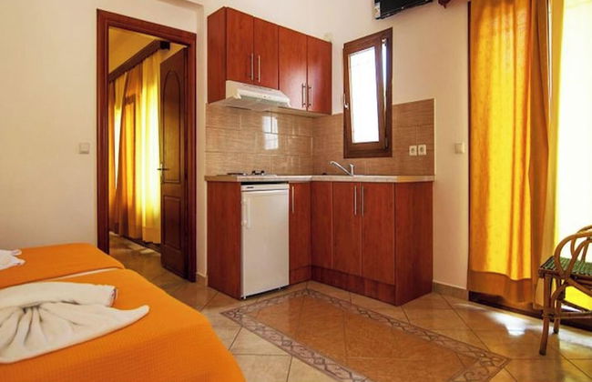 A Spacious and Bright Studio With Balcony - Foto 14