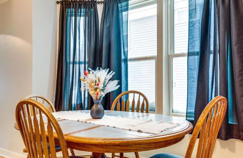 4 Mi to Lake Superior Calumet Getaway! - Foto 6