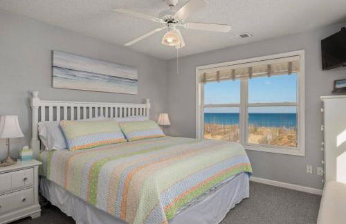 OBX 4BR Oceanfront Cottage - Foto 24