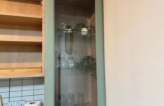 2br-sleeps6-parking-petsok-balcony-countryside - Foto 18