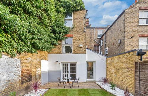 Urban Hideaway, Private Garden, 2 Mins to Station - Foto 22