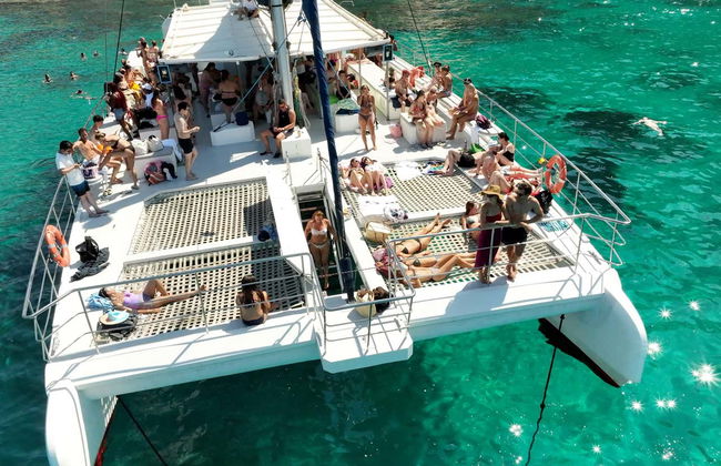 Palma Bay Catamaran Trip with a BBQ - Foto 10