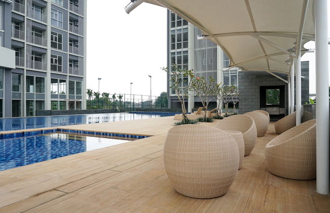 Comfy Studio Ciputra International Apartment - Photo 18