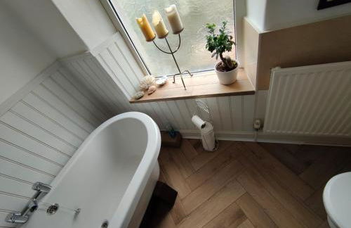 Labernum Cottage, Ingleton Village, Yorkshire Dales National Park, Famous Three Peaks, Near The Lake District, Pets Are Welcome, Direct Parking in front of the Cottage & Guest Parking - Foto 25