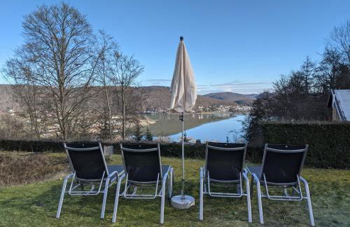 Haus mit Seeblick - Terrassen - großzügig auf 2 Ebenen - freistehend 1.000 qm - Foto 26