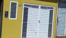 Casa Confortável com Garagem e internet - Foto 2