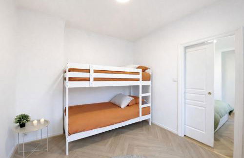 Le Repaire des Chevaliers - Centre et cité à pied - Foto 16