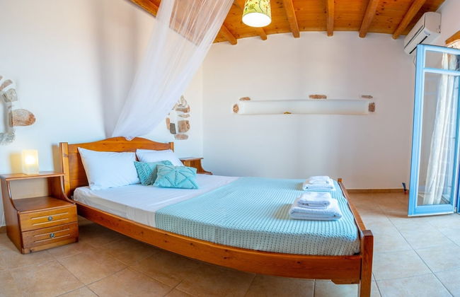 Villa Ioanna for 10 - Allparos Villas - Foto 5