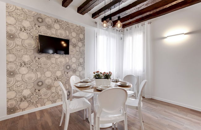 Laguna Apartments Near Giardini Biennale - Photo 33