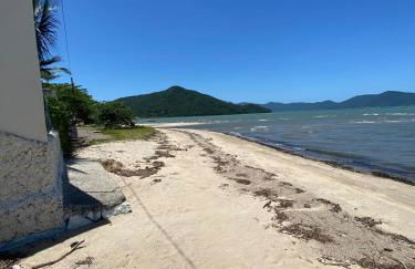 Curta o paraíso Enseada de Brito - Foto 10