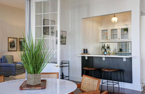 Paradise Loft, 3 Bedroom King Beds, Heart of Downtown, Full Kitchen & Wet Bar, Streaming TV - Foto 18