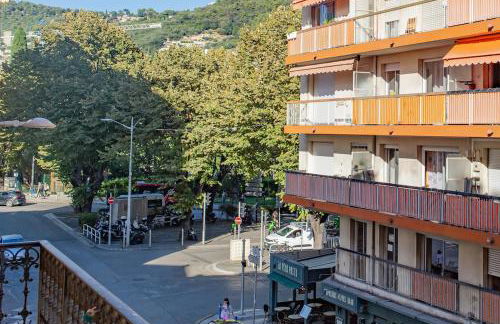 Nice, 3-room refurbished apartment near train station - Foto 17