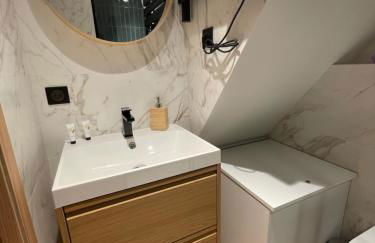 Refurbished apartment in the Old Town, steps from the beach - Foto 34