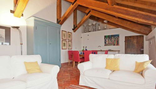 A Castle Stay in Wine Country - Foto 3