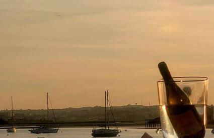 CerezinoFlats-Orange Bay Studio - Foto 9