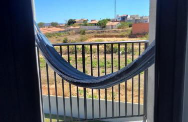 Apto com dois quartos com cama e ar - Foto 8