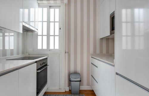 Bright with views - 2Bd 1Bth- Av América - Photo 7