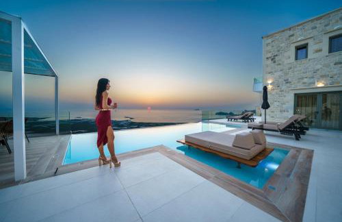 Nafsika Xenia - Odysseus - Foto 9