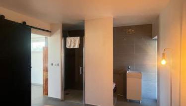 Dépendance au sein d’une villa avec piscine - Foto 4