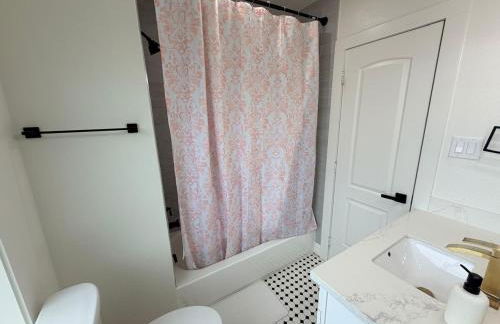 Spacious 4BR near FIFA, NRG, Downtown, Zoo, Hermann Park & Med Center - Foto 11