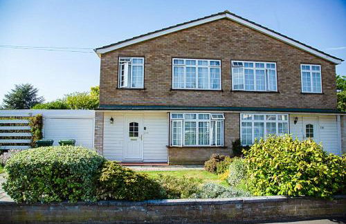 Nicely decorated 3 bedroom house near Heathrow, London - Foto 21