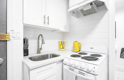 Cozy Central Units in Prime Location - Foto 34