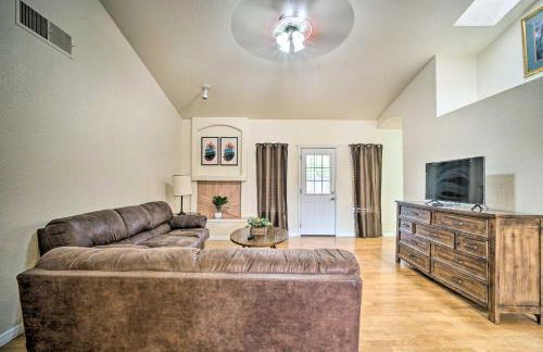 Convenient Las Cruces Home with Patio and Grill! - Foto 1