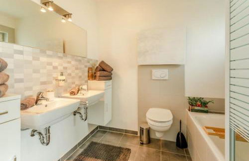 Dolomites Bungalow Eifelsteig w view Terrace BBQ - Foto 10