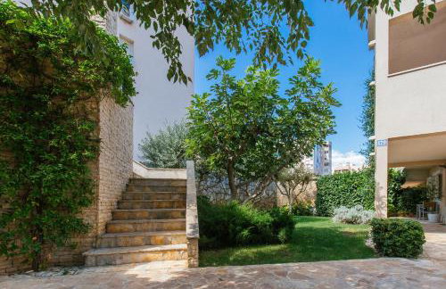 Peaceful Family Apartment with PRIVATE GARAGE Free Parking, Split - Foto 60