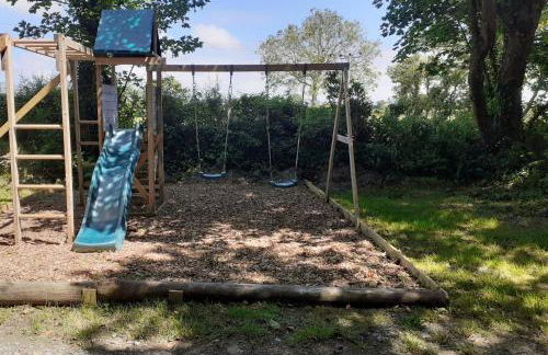 Woodpecker Cottage - Photo 2