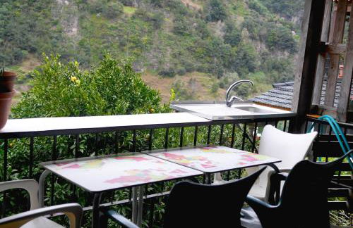 Green Valley Cruzinhas House with Fireplace & BBQ - Foto 40