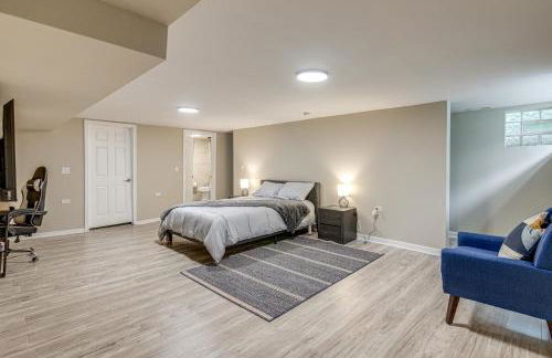 2 Mi to South Shore Beach Urban Retreat with Yard - Foto 23