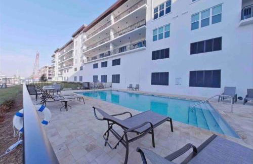 10 Star Luxury Beach Condo-Anchor Oasis - Foto 45